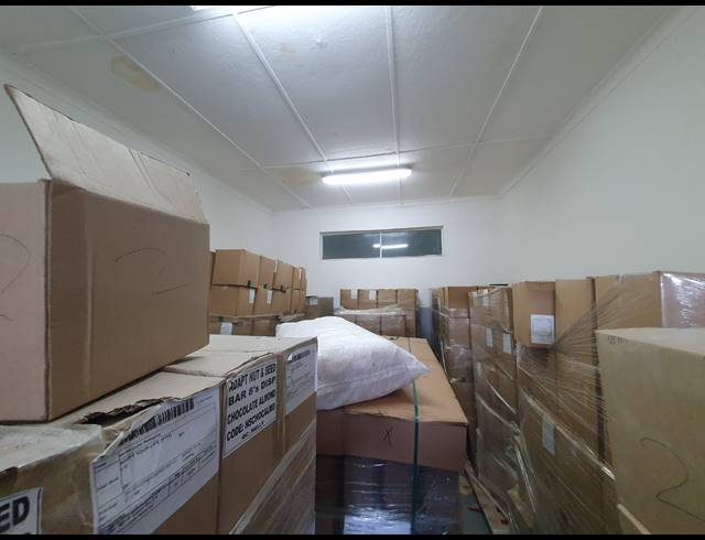 3,012M² WAREHOUSE FOR SALE IN OPHIRTON